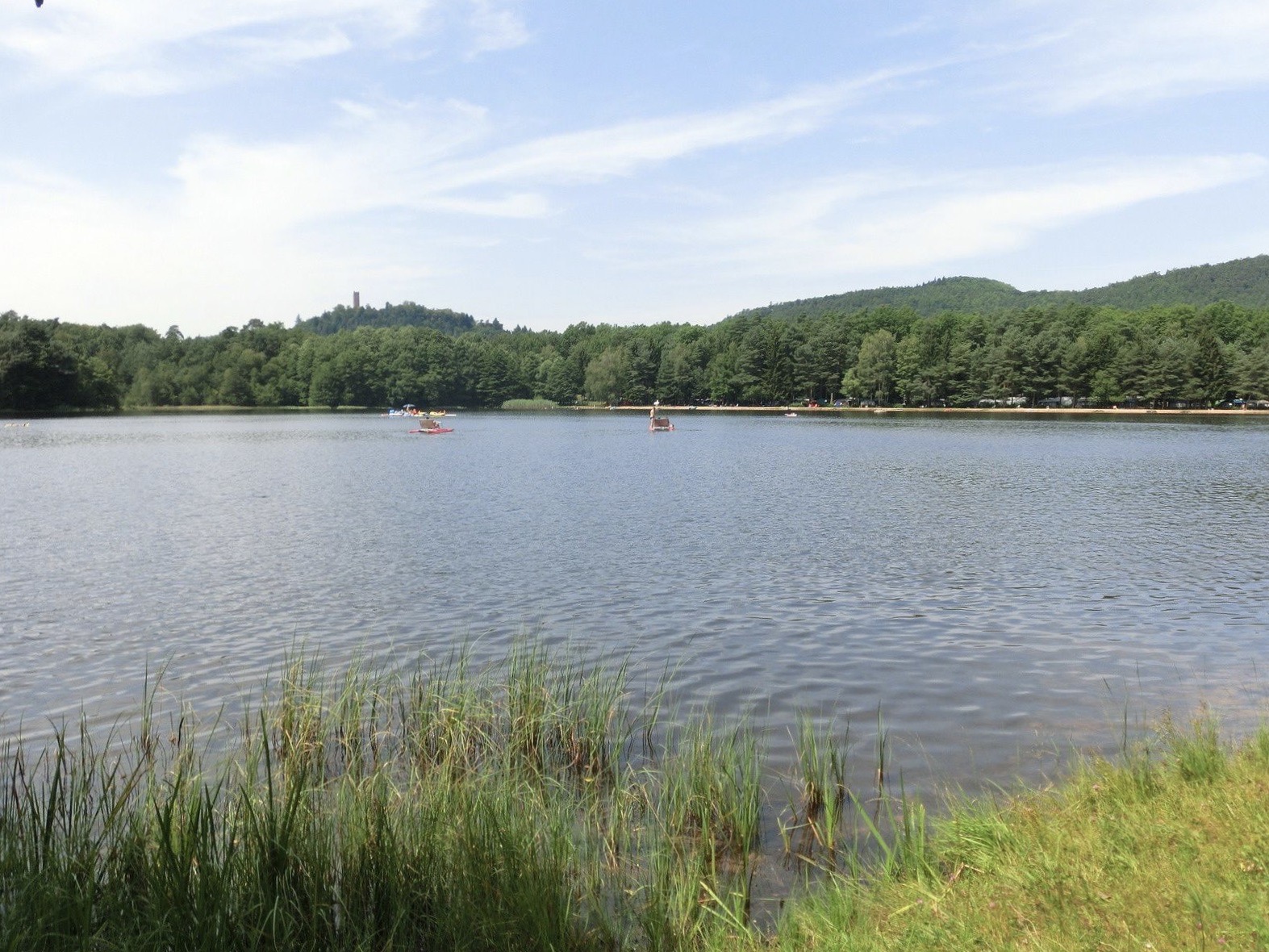Étang de Hanau and Castles