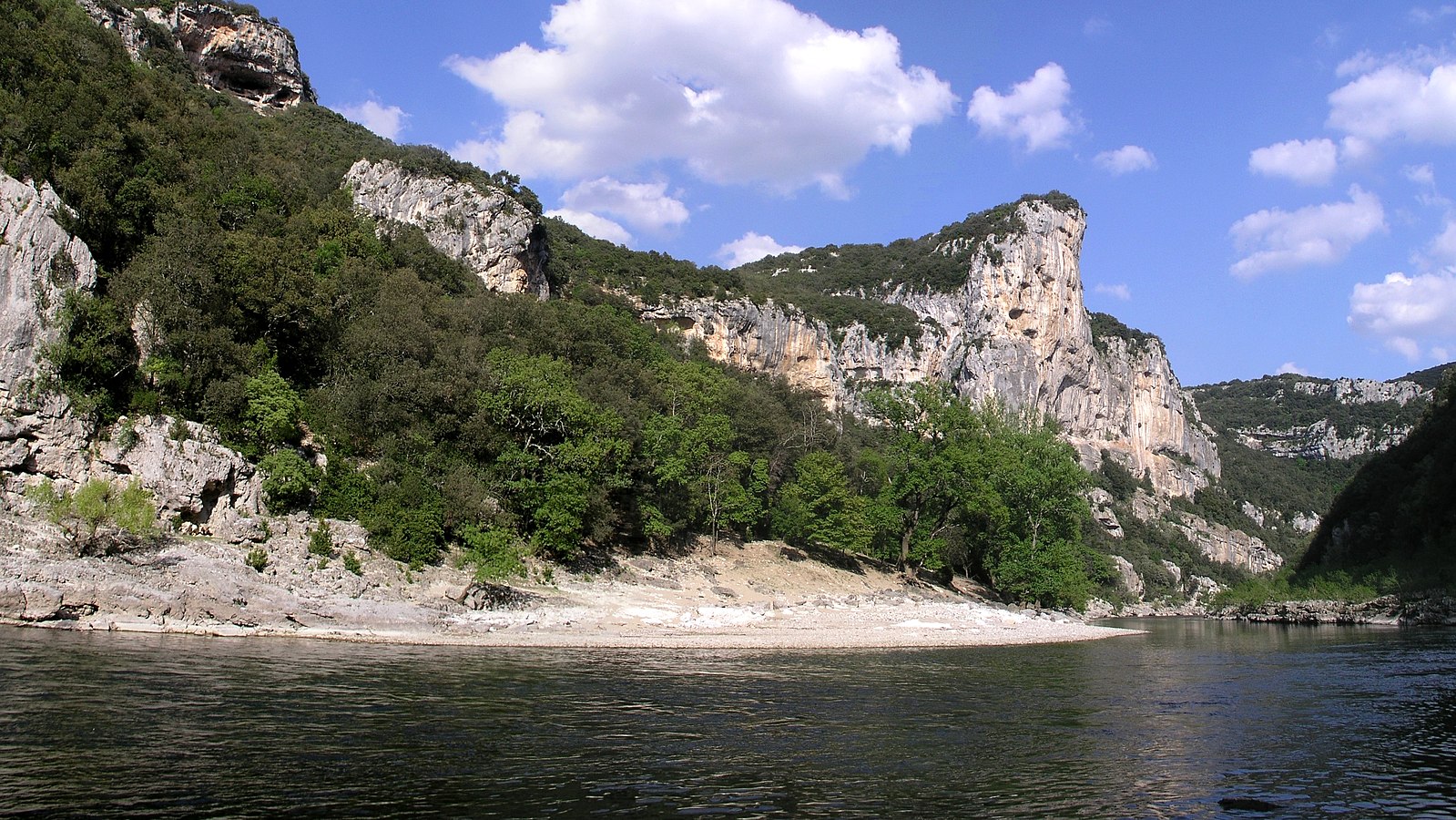 Gorges de l'Ardèche depuis les Crottes