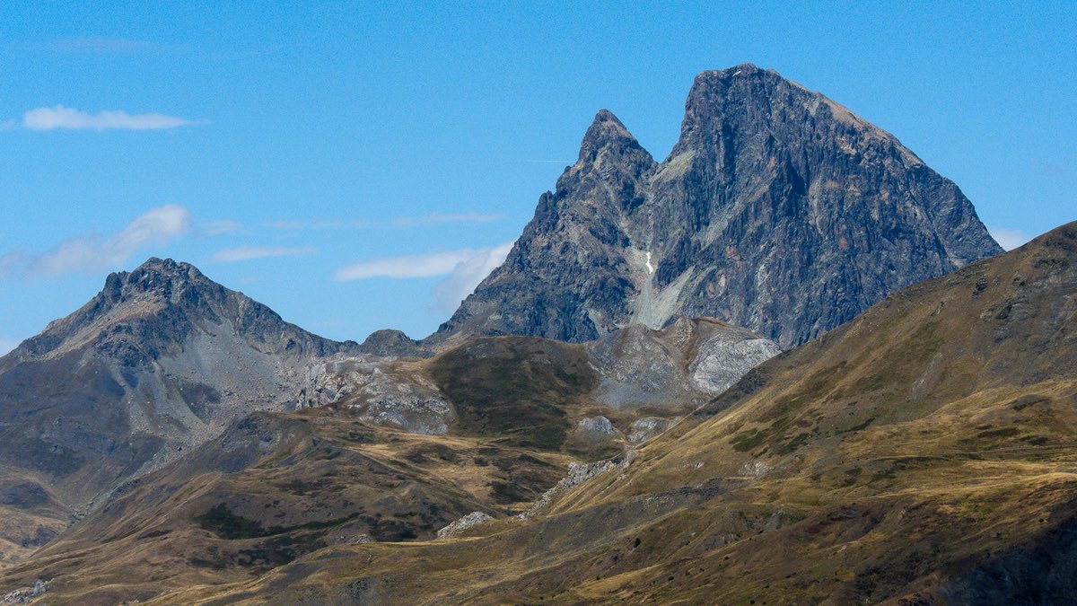 Tour and Ascent of Pic du Midi d'Ossau