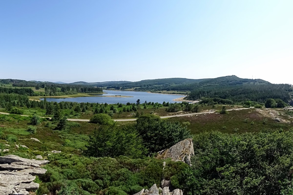 Saut et lac de Vézoles