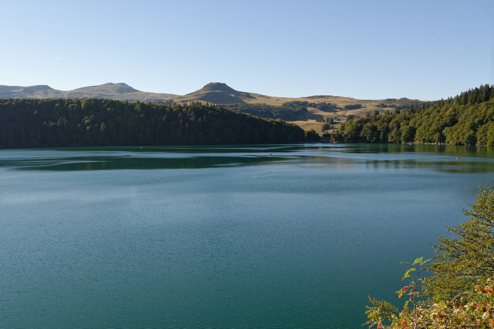 Lac Pavin et puy Montchal