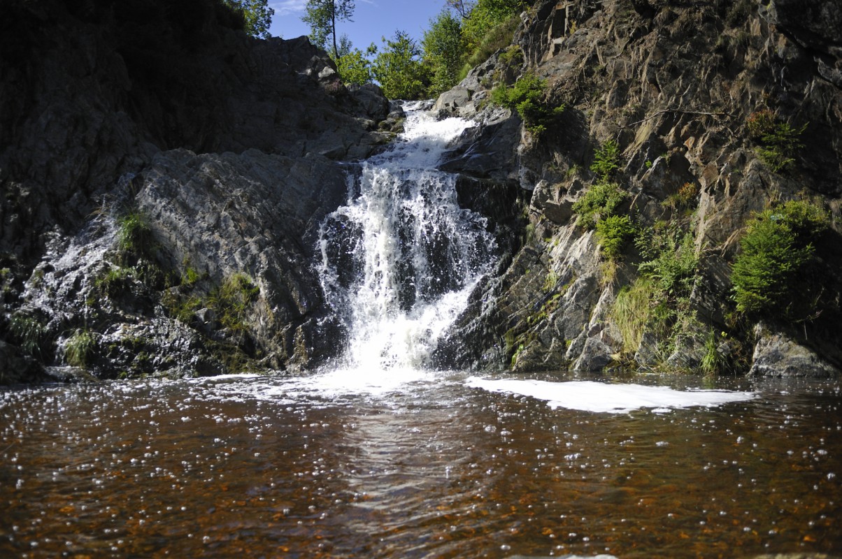 Bayehon Waterfall and Mill 