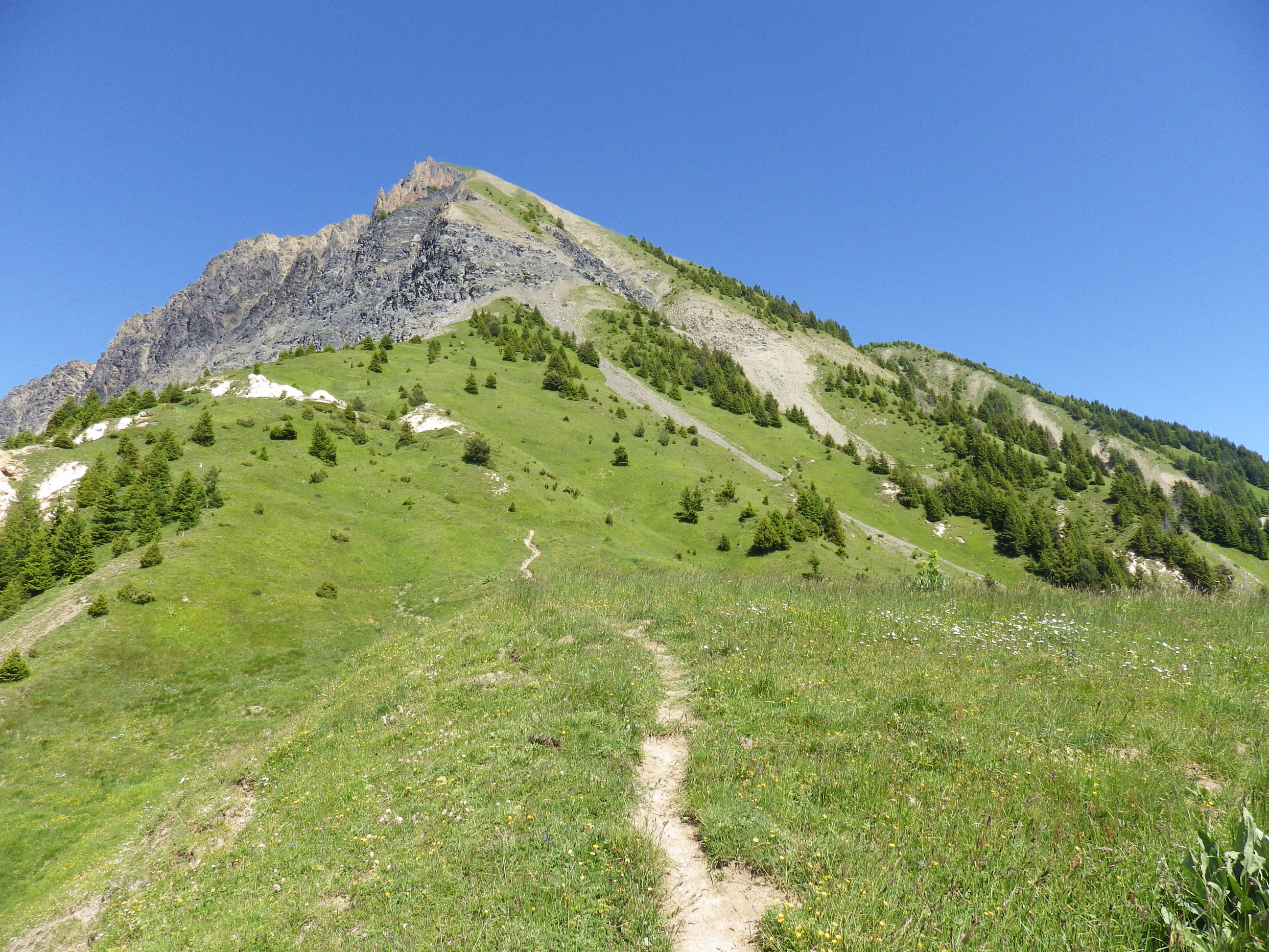 Mont Charvin by Col des Porthets
