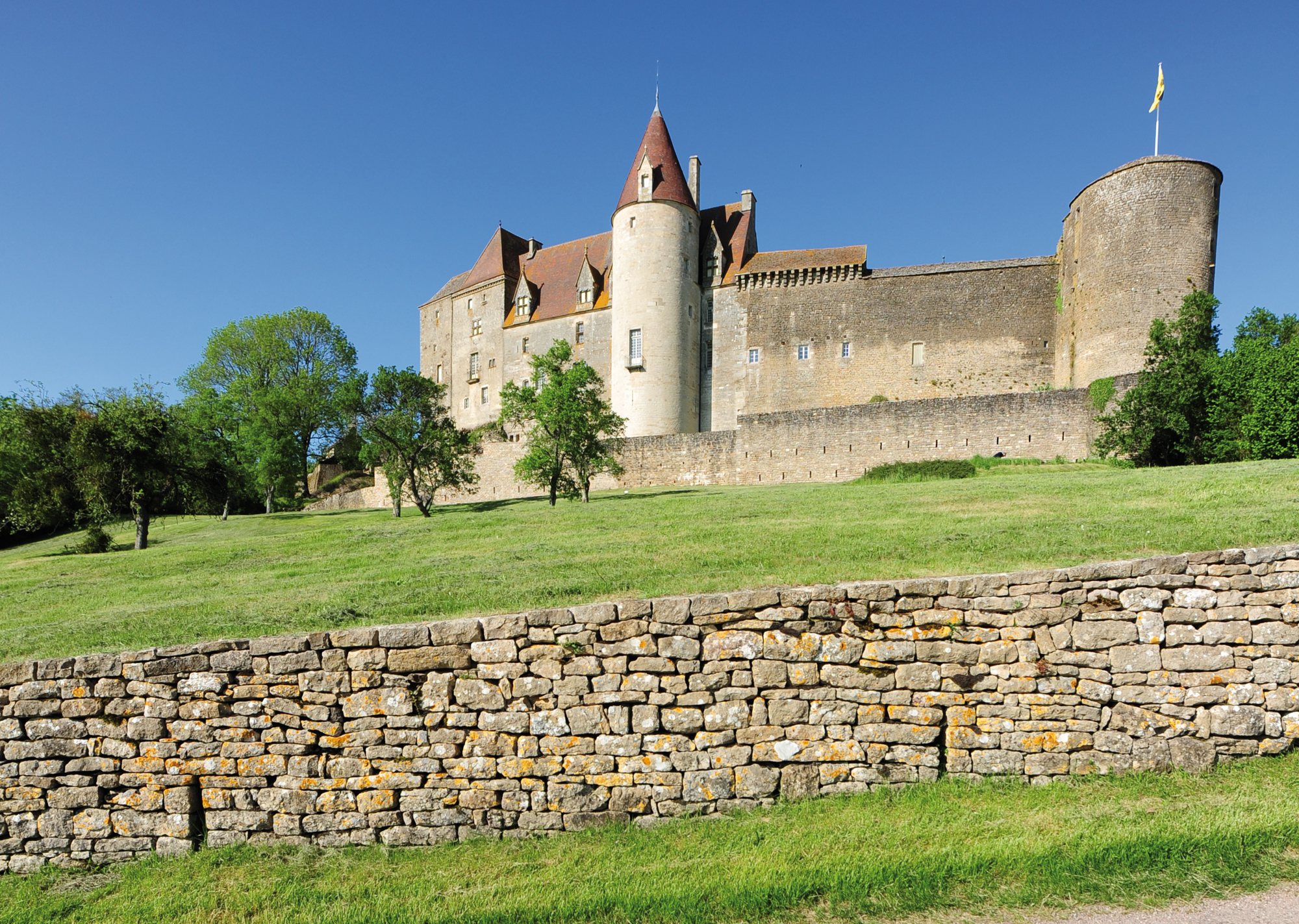 Around Châteauneuf