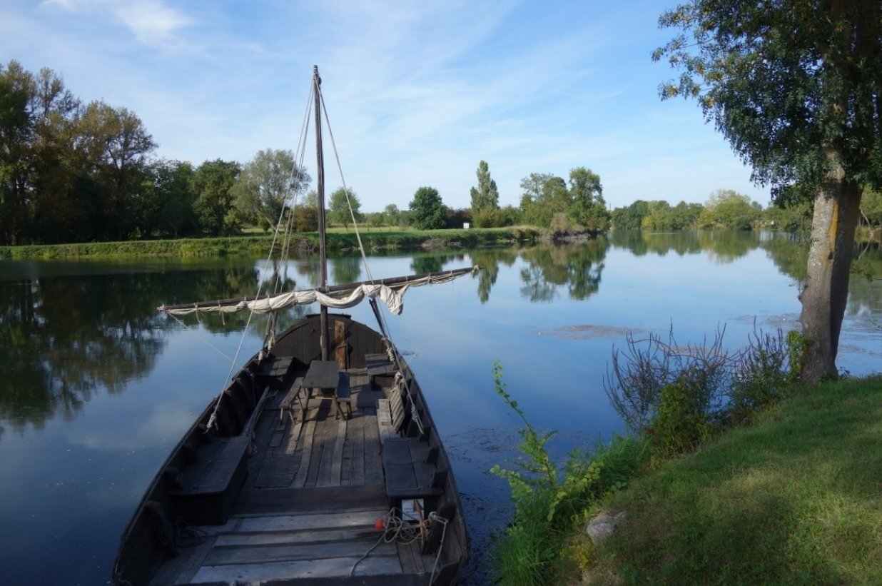 Banks of the Cher near Savonnières