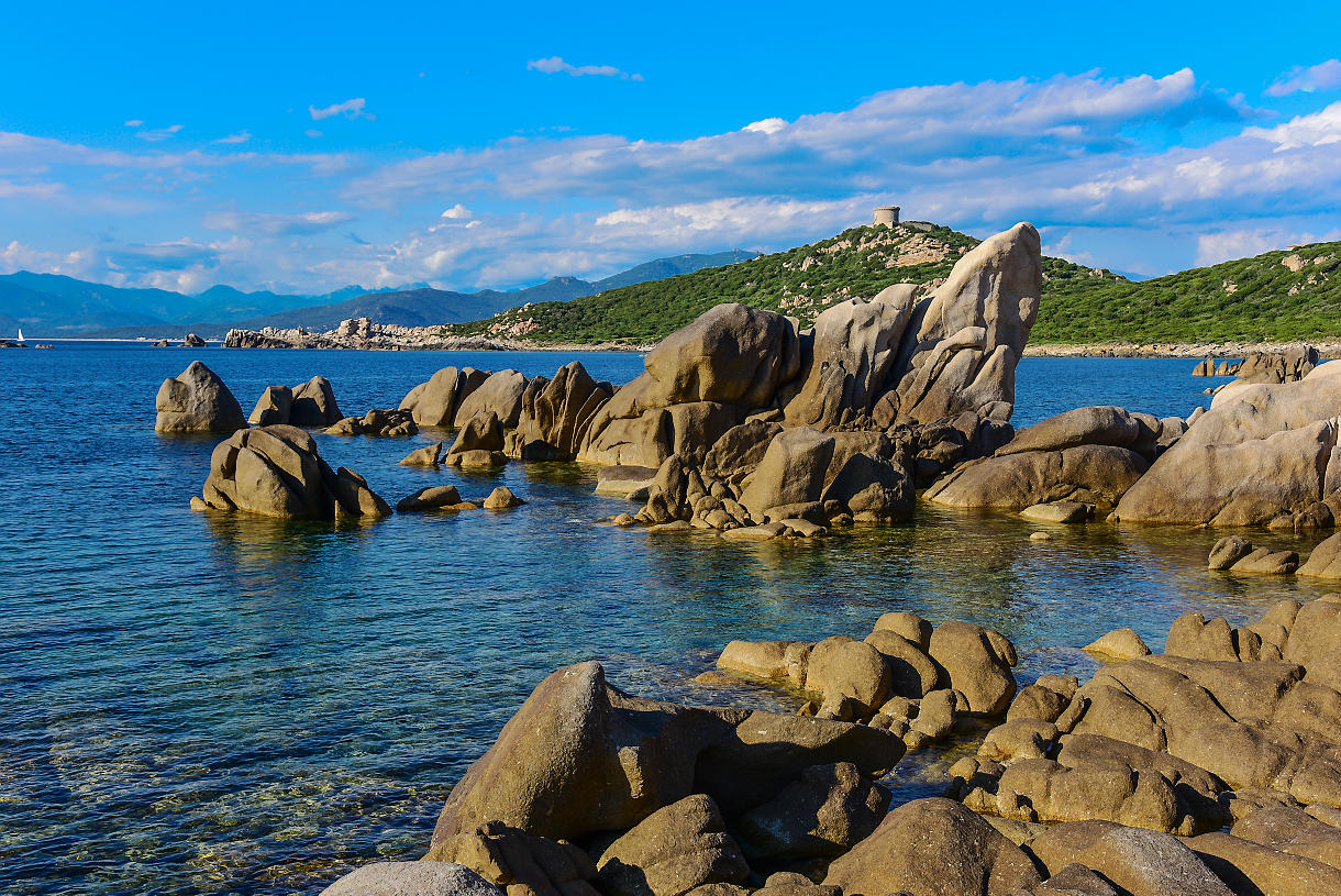 From Tizzano to Campomoro