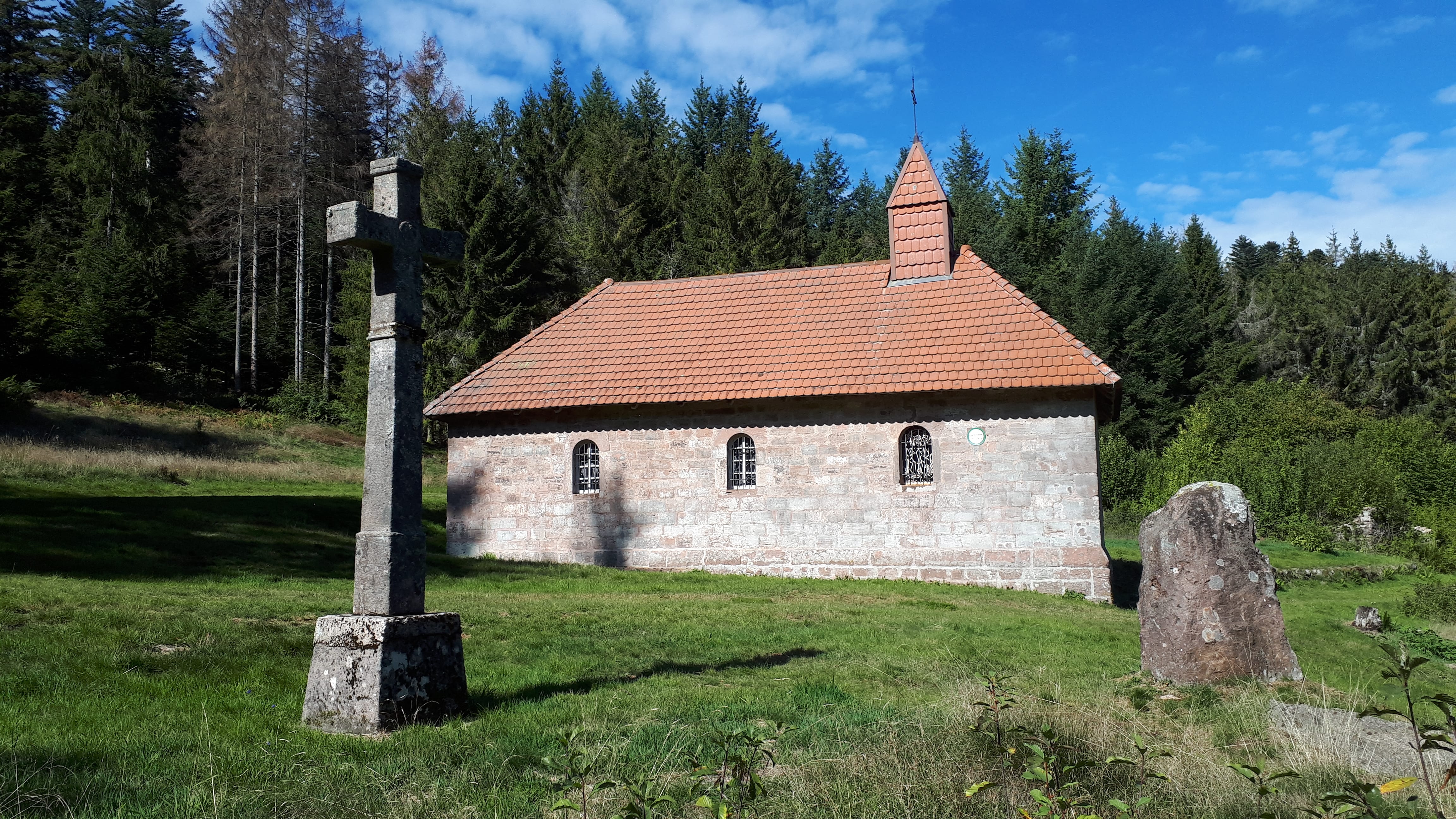 Saint-Mont and Chapelle Sainte-Sabine