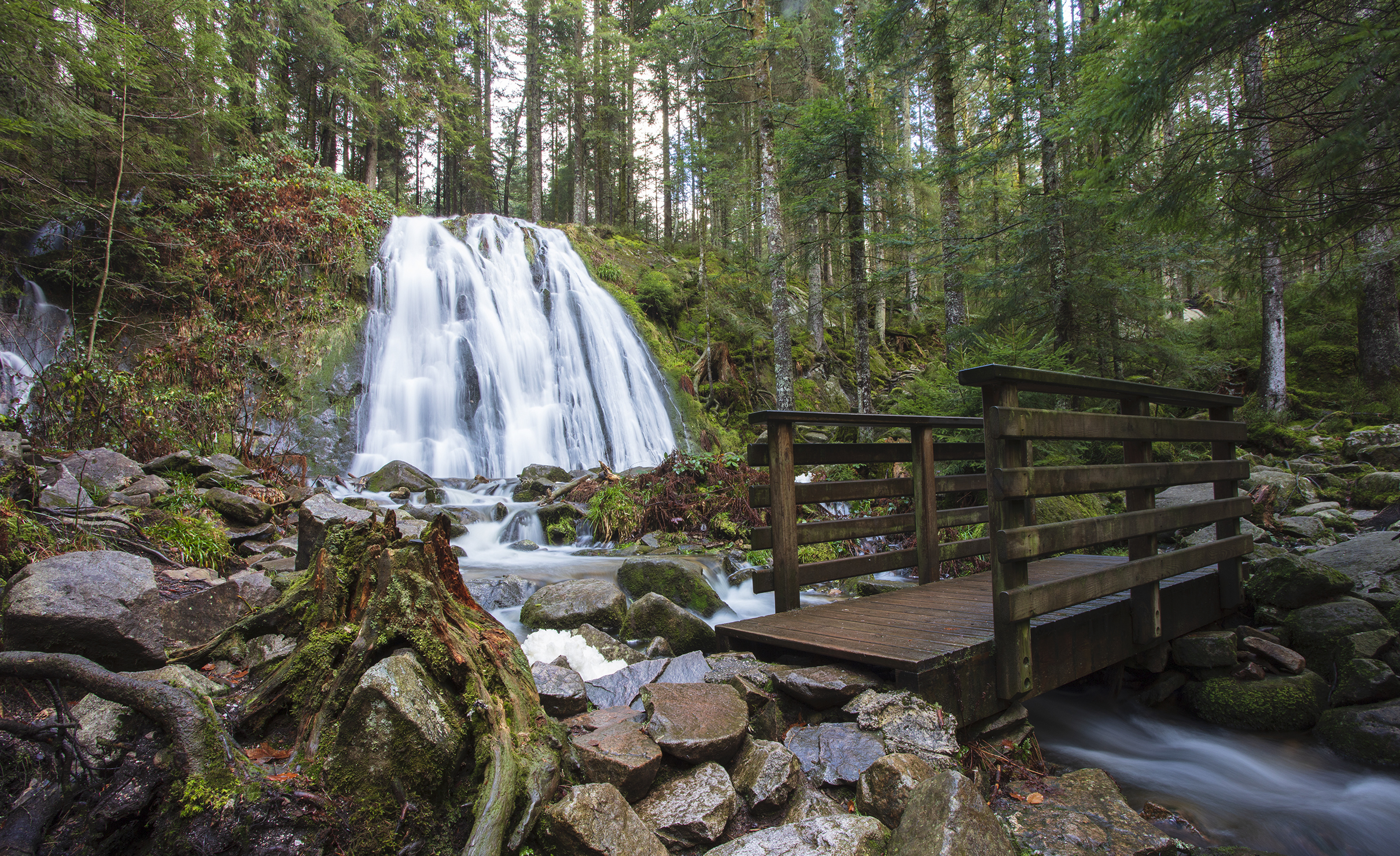 Moyemont via Cascade de la Pissoire