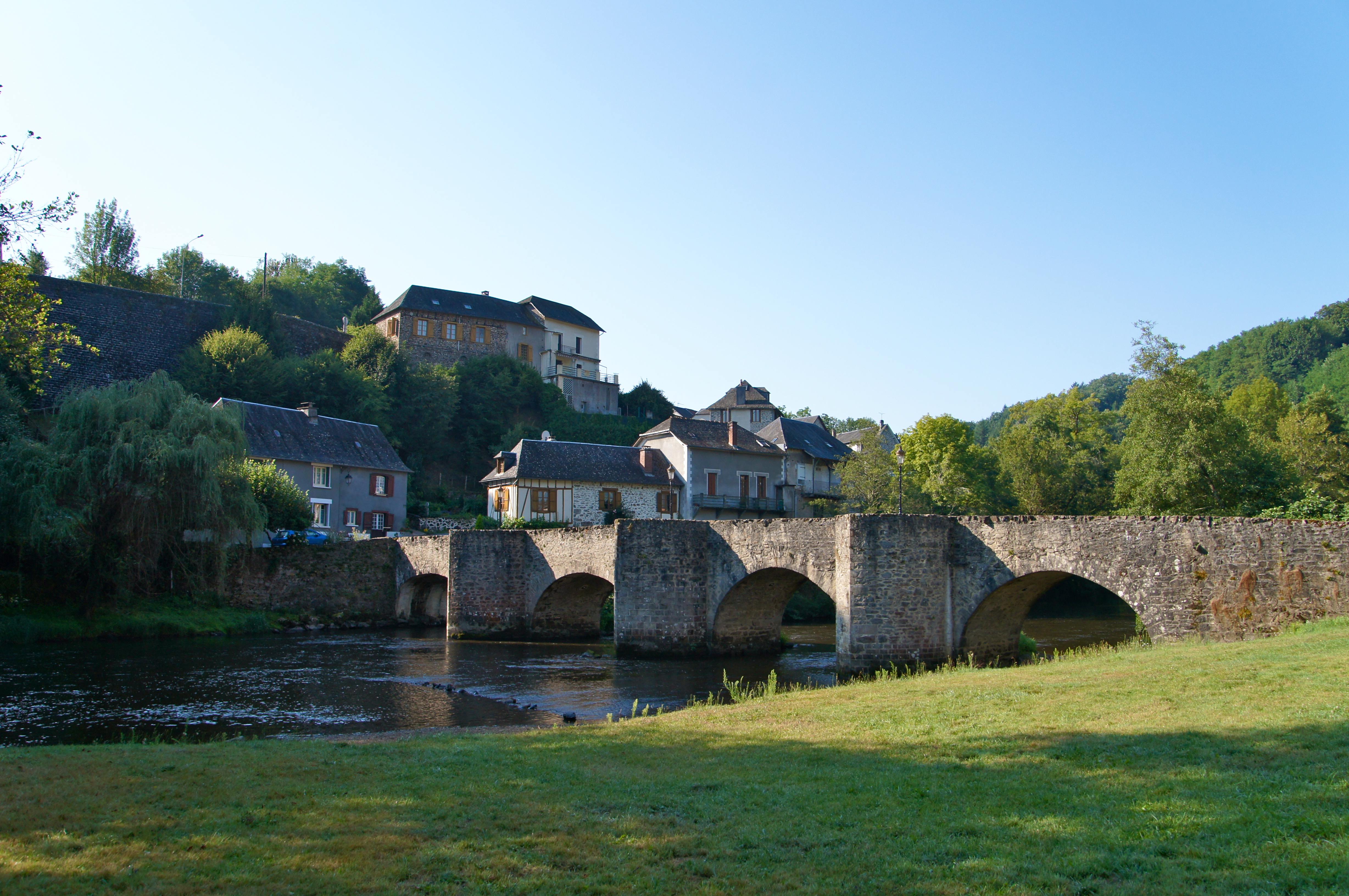 Gorges de la Vézère from Vigeois