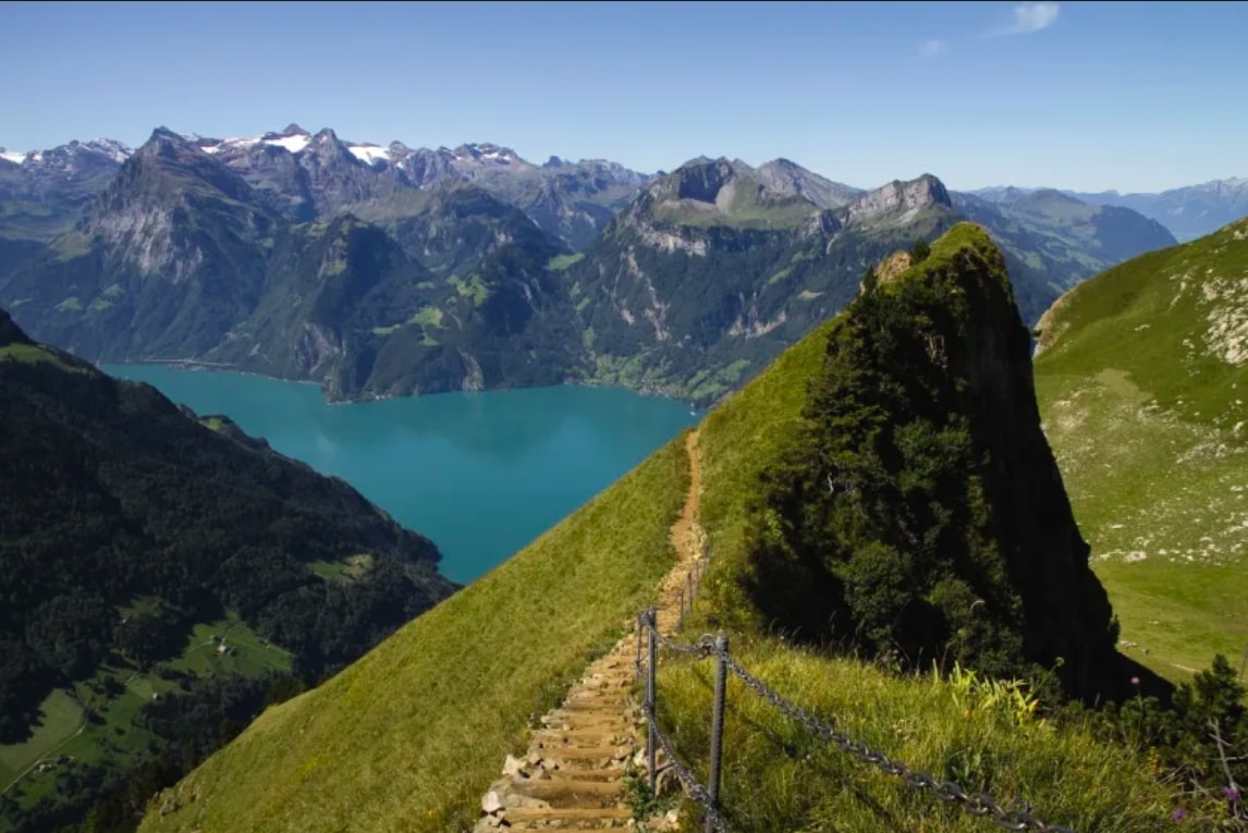 De Klingenstock à Fronalpstock