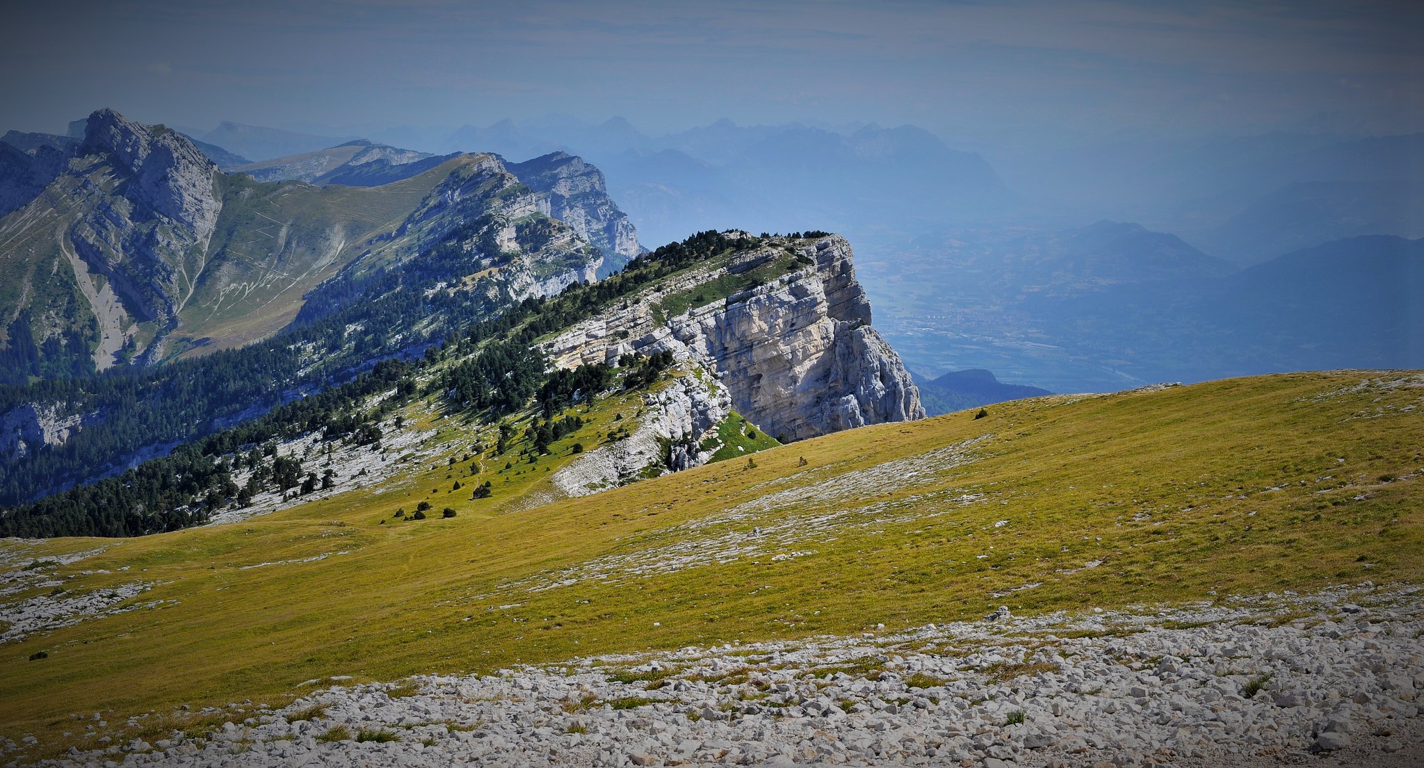 La dent de Crolles dans le massif de la Chartreuse